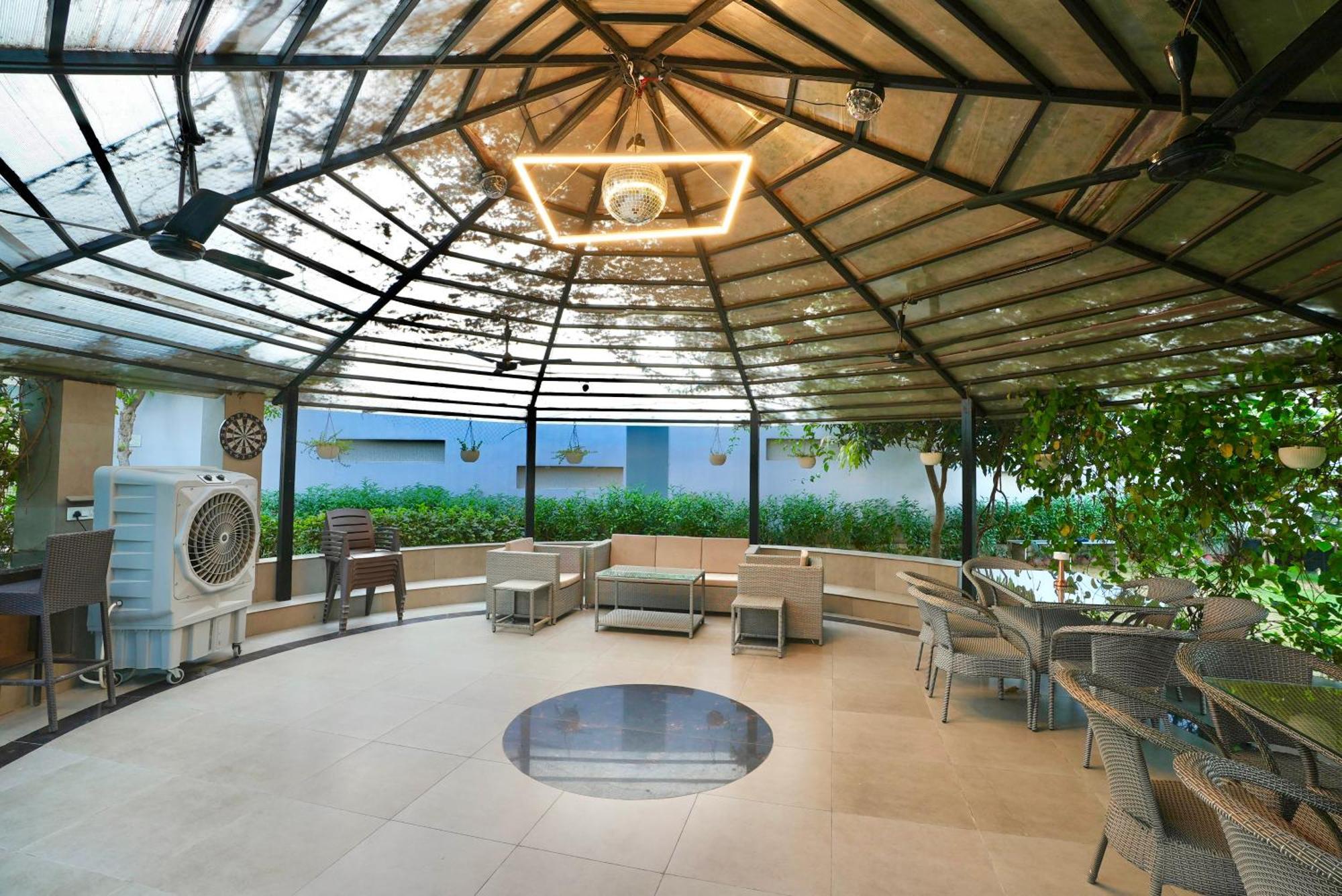 Villa Farm The Retreat - With Private Pool Manesar Esterno foto